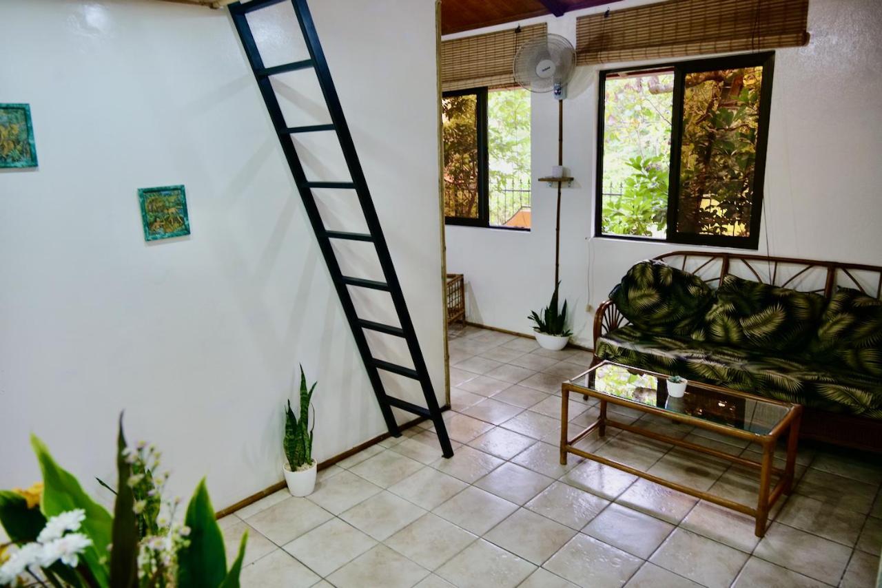 Terminal Private Near Airport 24h Self Check In Apartment